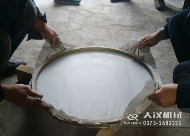 超聲波振動篩換網步驟5 超聲波振動篩換網步驟5